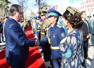 127435879818676618834203993078900796286411n_0