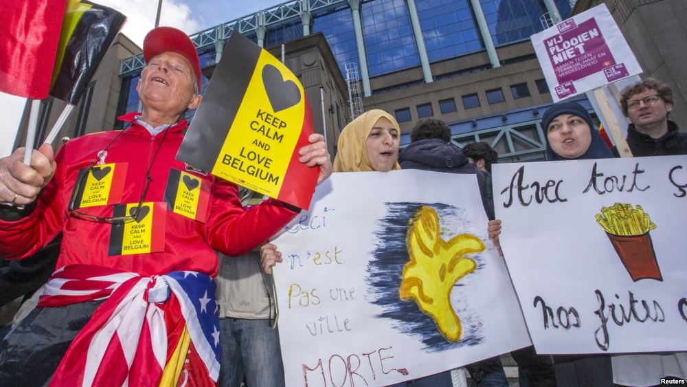 d2f6a0a9-421d-430e-be79-f0436218d860cx0cy6cw0w1000r1sr11