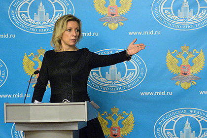 Mariyu_Zaharovu_sravnili_s_pamyatnikom_Rodina-mat_zovet