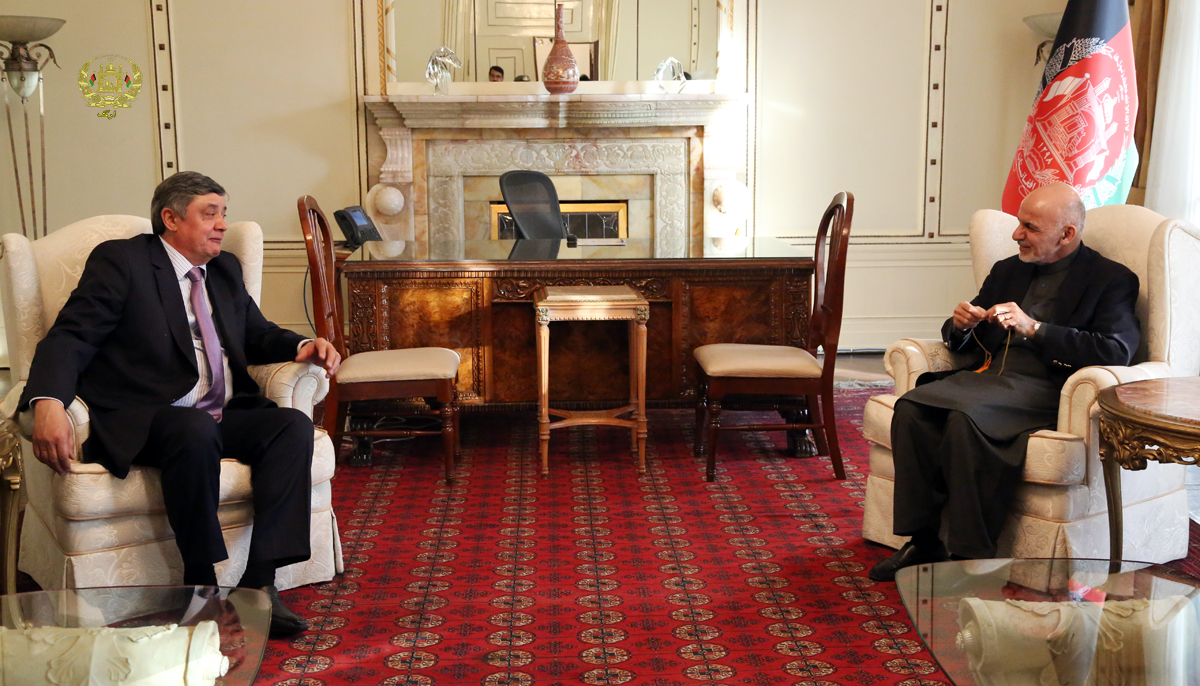 Rossiya_ukreplyaet_svyazi_s_Afganistanom