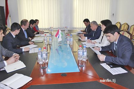 tadzhikistaniebrrobsudilidalneysheefinansirovaniereabilitaciidorogidushanbe-granicauzbekistan