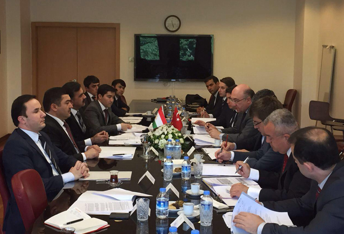 Tadzhikistanom_i_Turciey