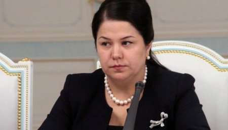 1401961989_ozodai-emomali-muovini-vaziri-umuri-horichii-tochikiston-va-duhtari-prezident-rahmon