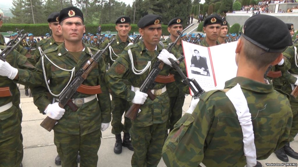 36c25f6e-9cf3-4300-8142-23c0e391e976mw1024sn