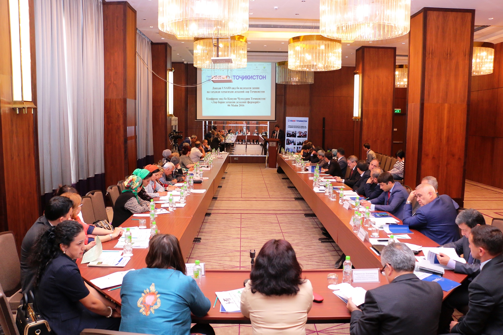 pravitelstvosshapodderzhivaetnovyyzakontadzhikistanaodehkanskihhozyaystvah