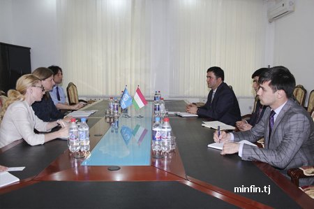 vbinteresuetsyarealizacieyregionalnyhtransportnyhproektovvtadzhikistane