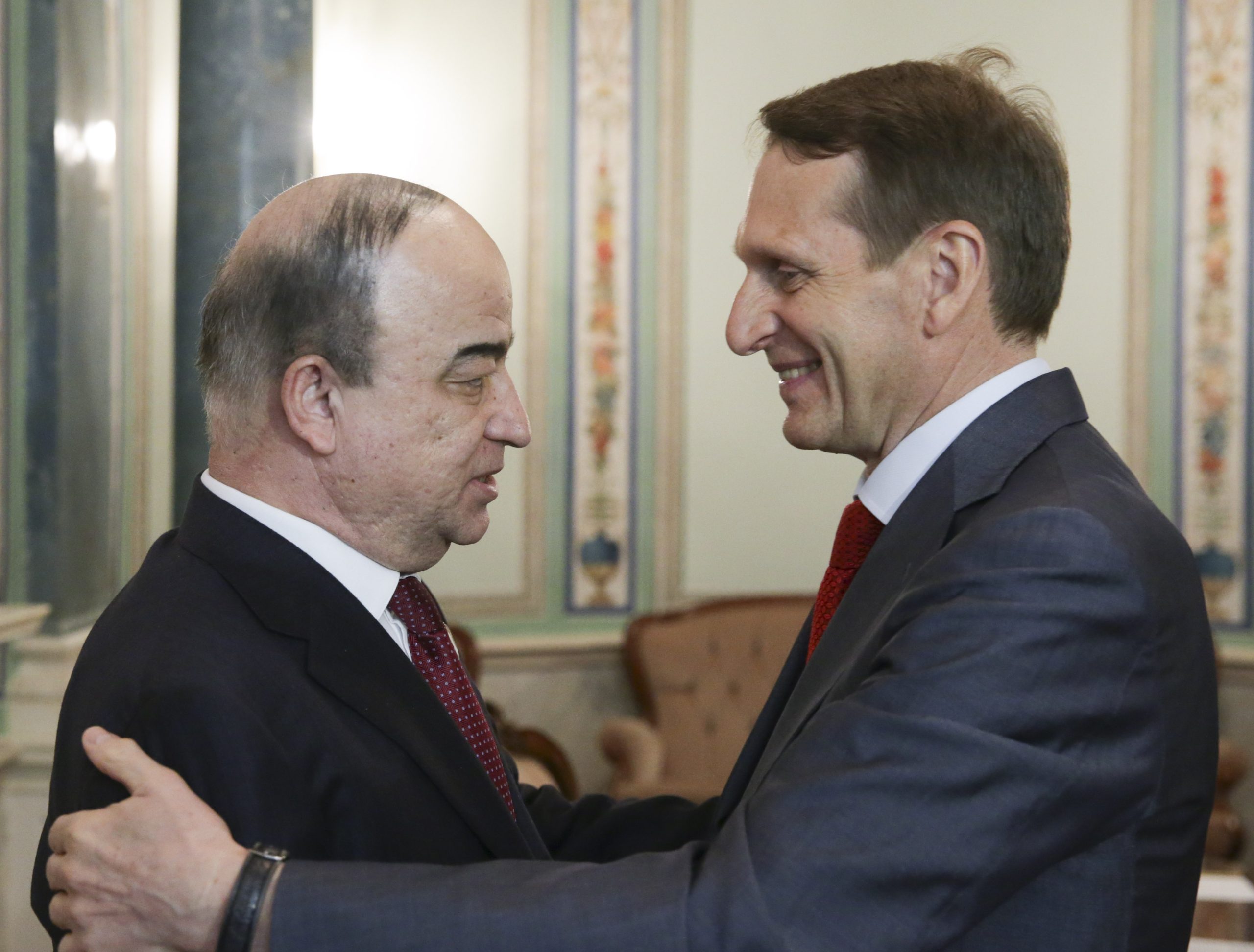 Zuhurov_i_Naryshkinyu