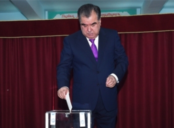 CIK_Tadzhikistana_obyavil_okonchatelnye_itogi_v_strane_referenduma_po_vneseniyu_izmeneniy_i_dopolneniy