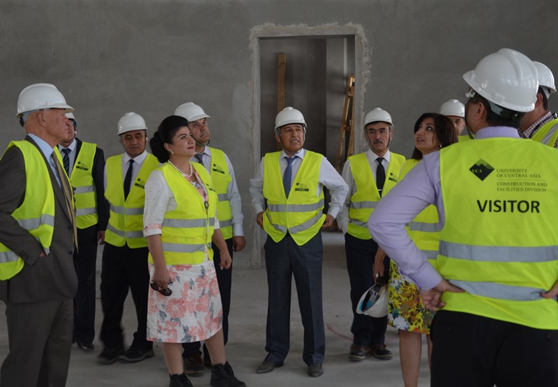 deputaty_posetili_GBAO