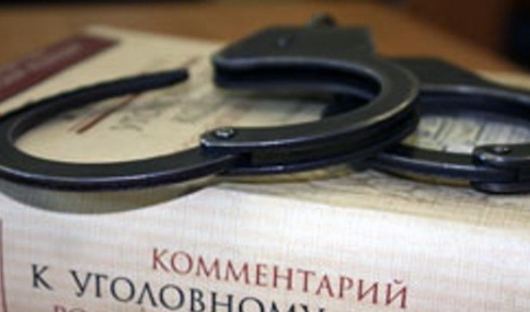 nachalnika-otdela-zags-s-g-pokachi-prigovorili-k-shtrafu-za-moshennichestvo-i-sluzhebnyiy-podlog