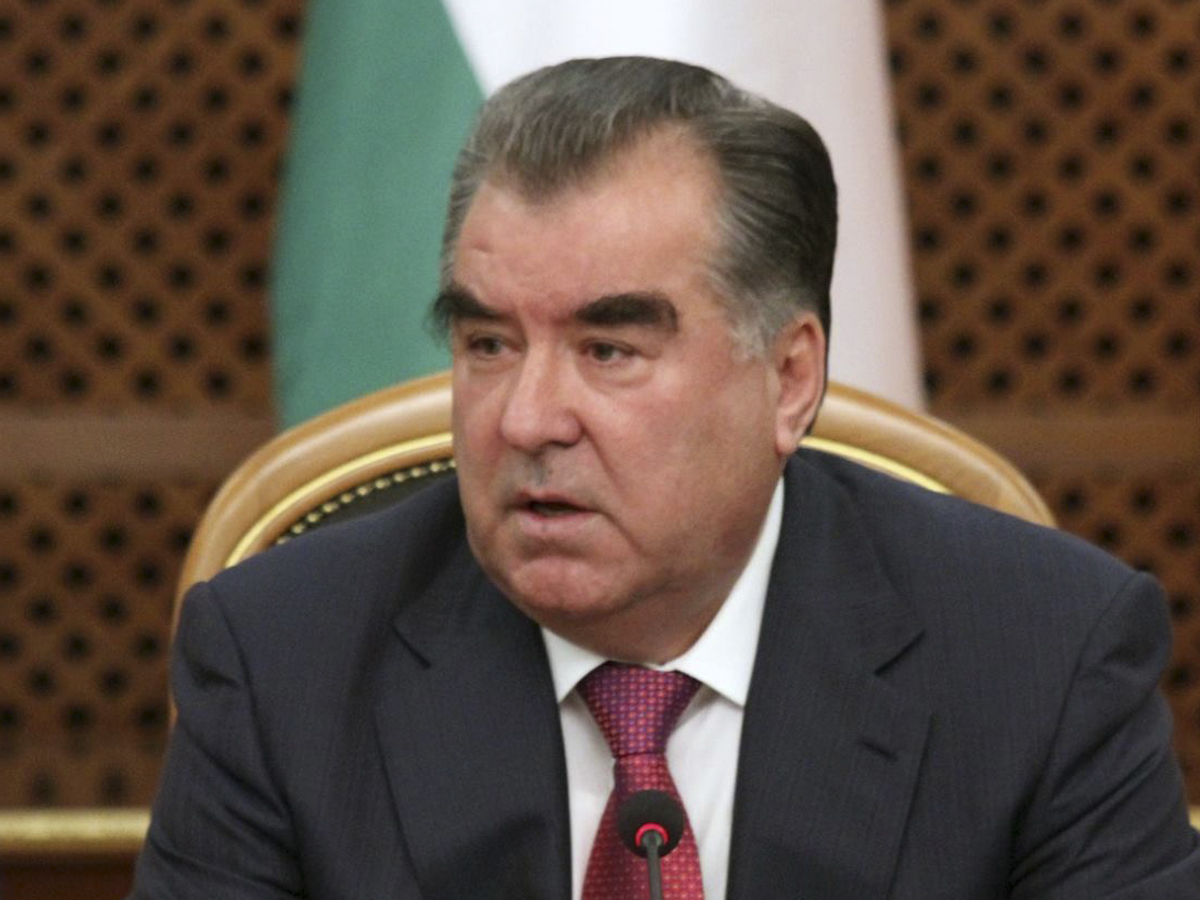 emomalirahmonvyrazilsoboleznovaniyafransuaollanduvsvyazisteraktomvnicce