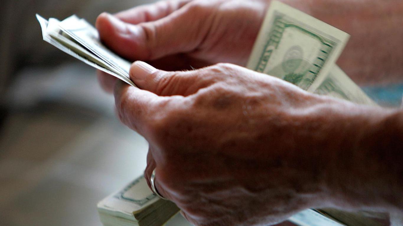 nacionalnyybanktadzhikistanaobeshchaetuderzhatkursdollaranastabilnomurovne