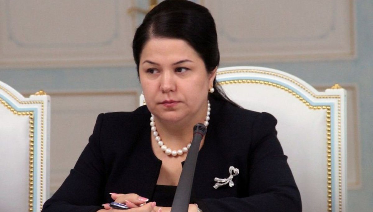 Rahmon_Ozoda_Emomali_izbrana_glavoy_komiteta_verhney_palaty_parlamenta_Tadzhikistana