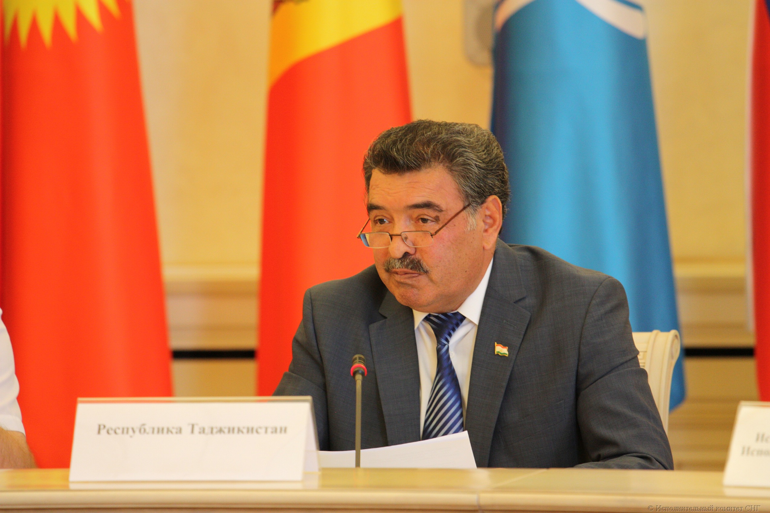 tadzhikskiyzhurnalpamirposvyatilsvoynomerbelarusi