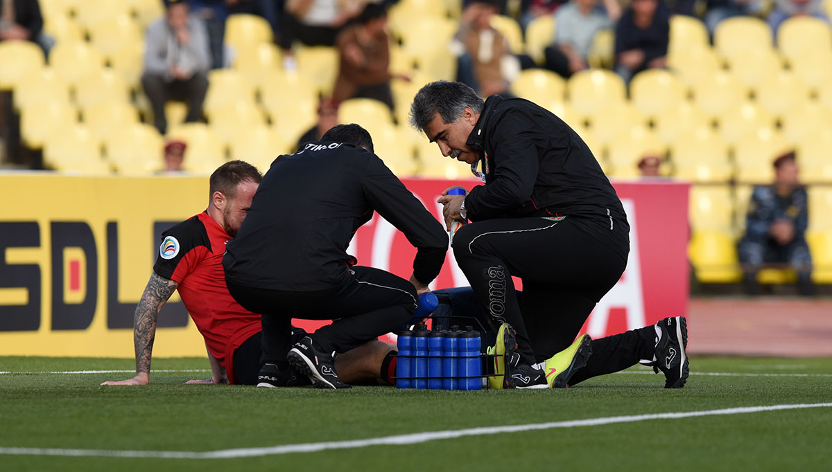vracheyfutbolnyhklubovtadzhikistanaobuchataktualnymvoprosamsportivnoymediciny