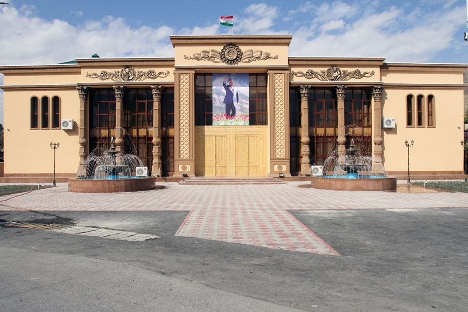 12074953_912839252119595_3850553073775480658_n