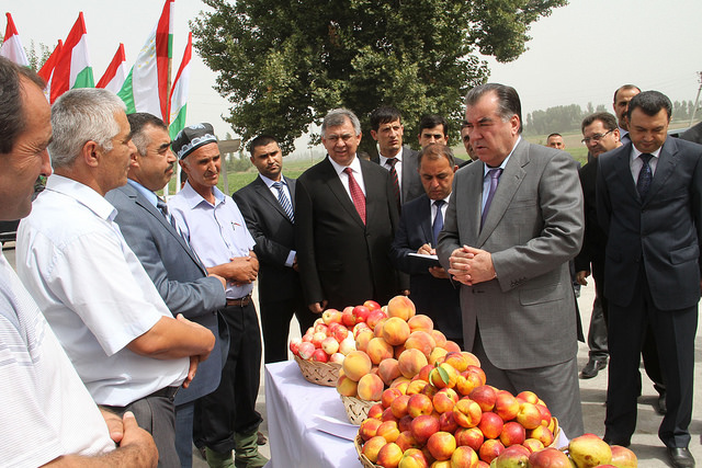 14926213442_df84706a3f_z