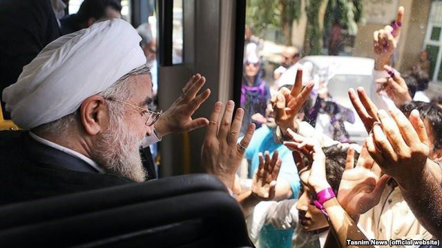 1a3cbe7c-cb1c-4f3f-bf65-49cae379cf0ew640r1s