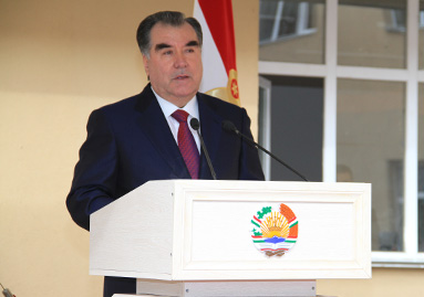 2014-03-19dushanbe_maktabi8_s