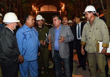 2016-08_04rogun_03_0