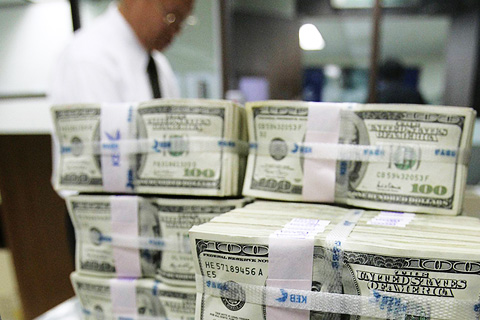 480x320qv4x8mxf85ekm004vuee88x5rrdm10hr