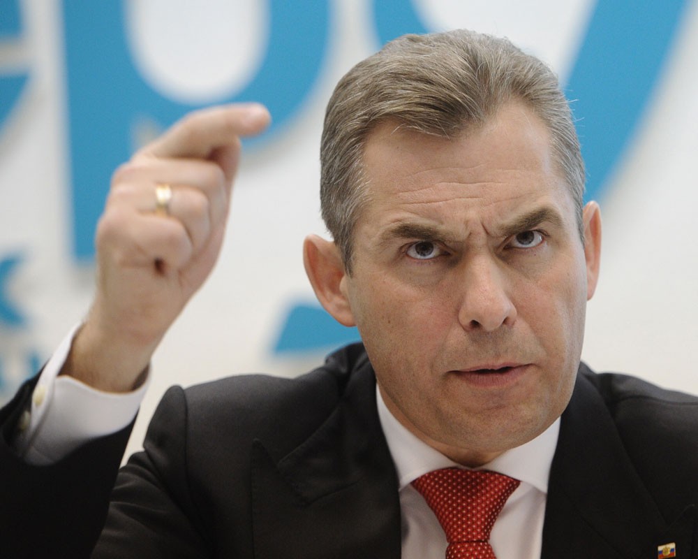 6f07427d2d39d8575f540f27ba4c3eef