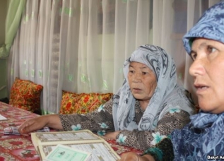 8e0bc79b-cbb4-4d41-a704-0c1f0eb0b646w640r1s_0