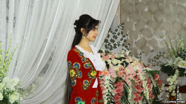 8fb1975c-2346-48e2-b6e0-36dc5ce6d068w640r1s