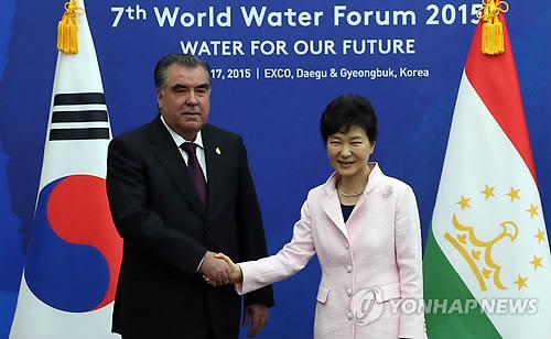 aen2015041200430031501i