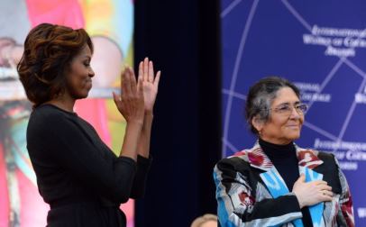 bobonazarovapoluchilapremiyu_0