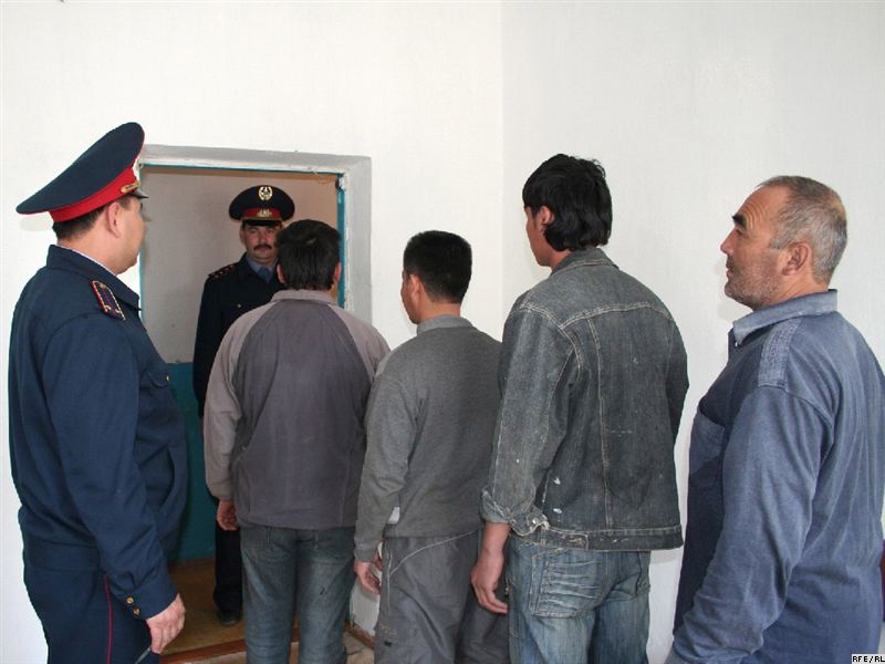 deportirovannyetadzhiki_0