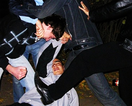 drakamezhduazerbaydzhancamiitadzhikami