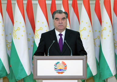 emomalirahmonpozdravil