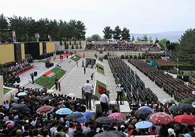 emomalirahmonpozdravilsdnempobedy