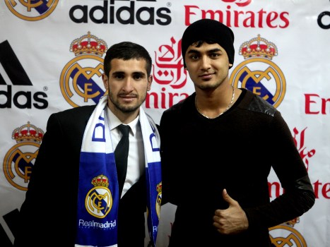 fathullofathulloeviumedzhonisaidasrormisterdzhoni_0