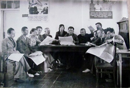 foto6-politinformaciyavinstitutetadzhikgosproektkrayniysleva-bbmargolin