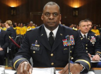 general_Lloyd_Dzhey_Ostin_III