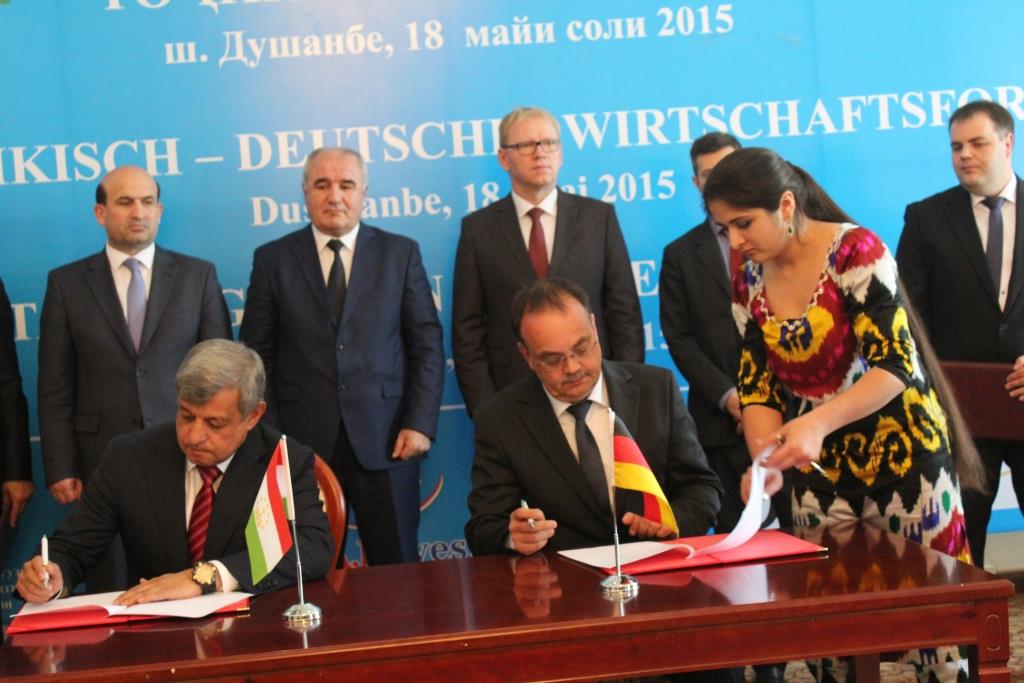 germanskayakompaniyapomozhetpostroitvdushanbinskomaeroportucentralogistiki