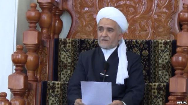 Glave_Soveta_ulemov_Tadzhikistana_dostalos_za_uchastie_v_meropriyatiyah_chinovnikov