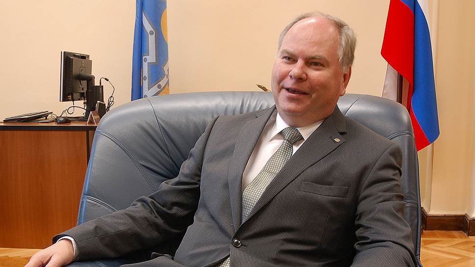 govoritopostoyannomkontingenteodkbnatadzhikskoygraniceprezhdevremenno-postpredrfpriodkb