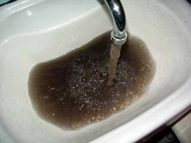 gryaznayavodaizvodoprovoda