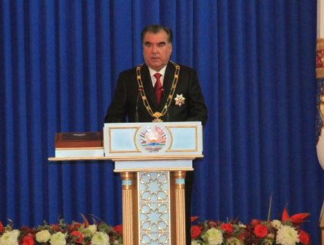 inauguraciya_rahmona