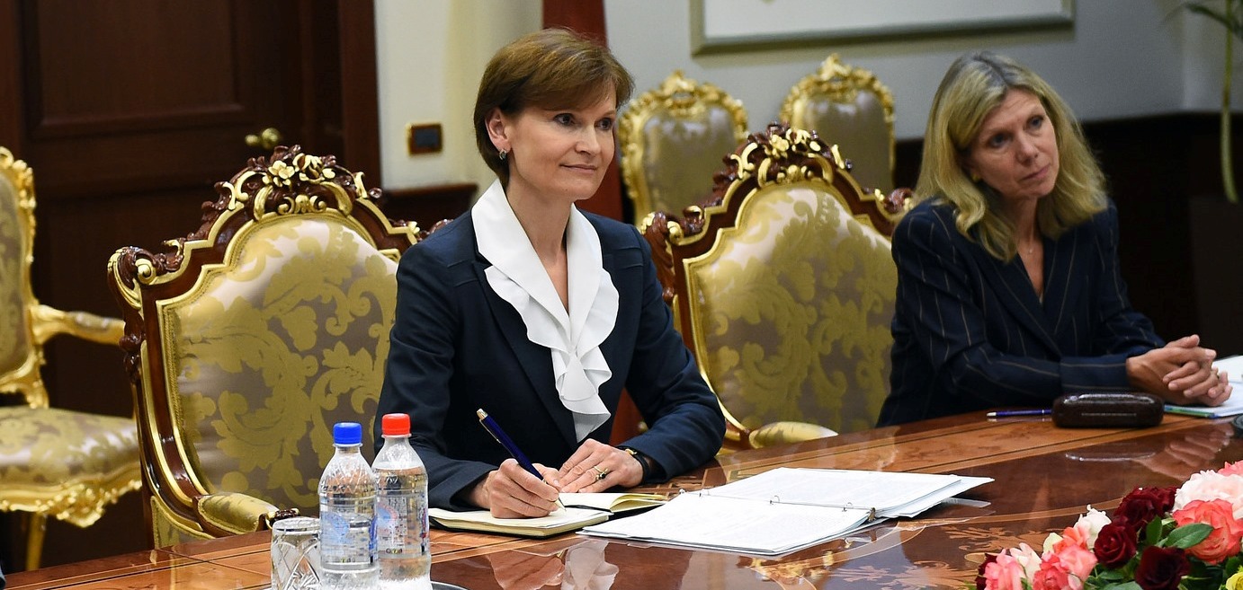 liliyaburunchukcelvb-okazatrealnoevozdeystvienauluchsheniekachestvazhiznivtadzhikistan555e