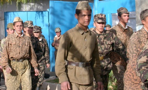 molodyesoldaty_2