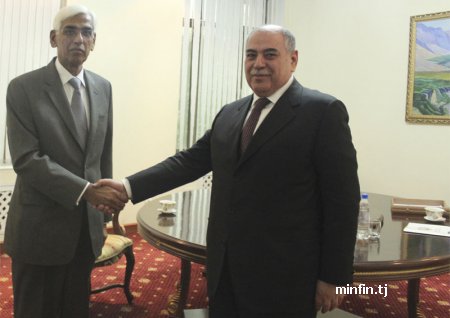 nadzhmiddinovipesnani