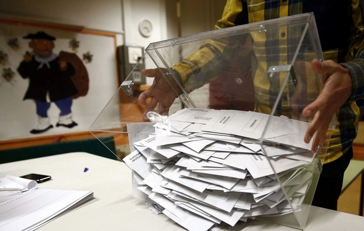 navyborahvispaniipobedilapravyashchayapartiya