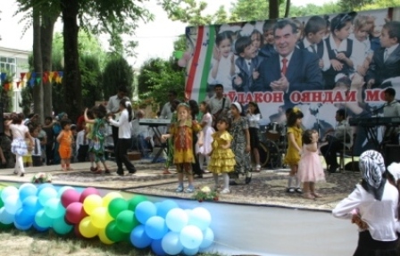 nedelyadeteyipodrostkovvdushabe27maya