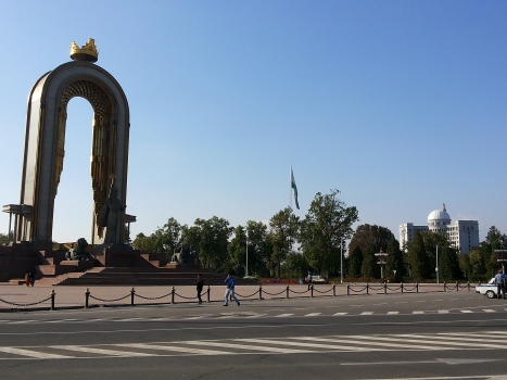 Nesostoyavshiysya_miting_na_pervuyu