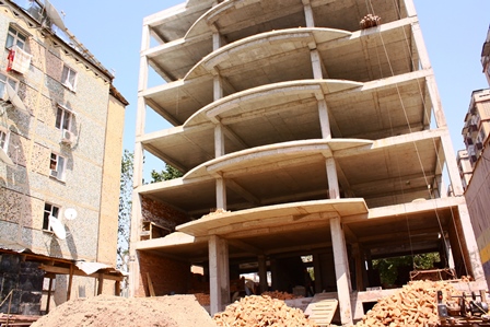 novostroyki-iz-zastroitelstvanovoyvysotkiv63-mmikrorayonebyliperekrytyneskolkoarykovnaterritoriibylo