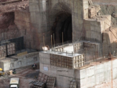 odinchelovekpogibeshcheodinpoluchilraneniyapridostroykerogunskoyges